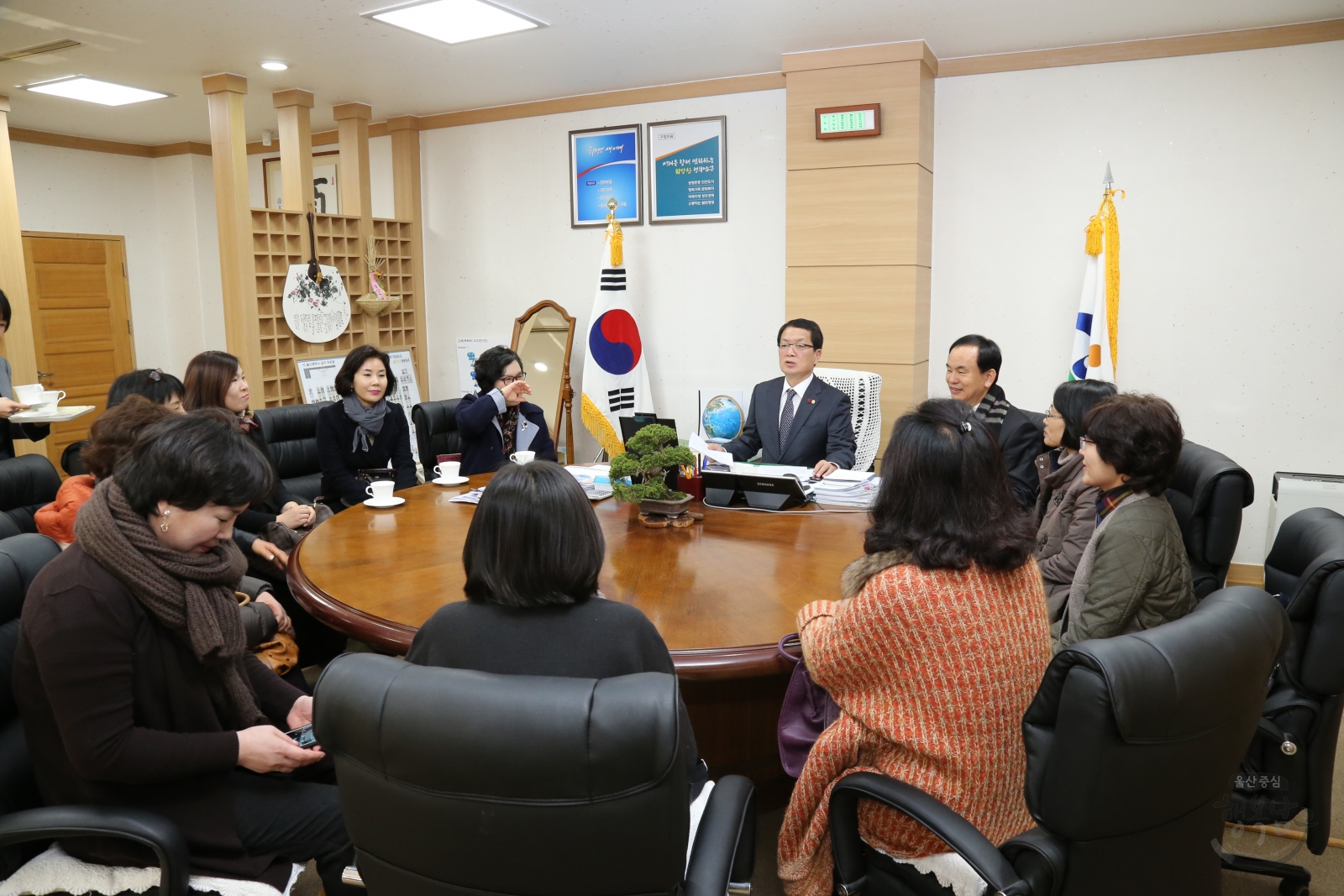 사립유치원연합회 남구분회 후원금 전달 의 사진