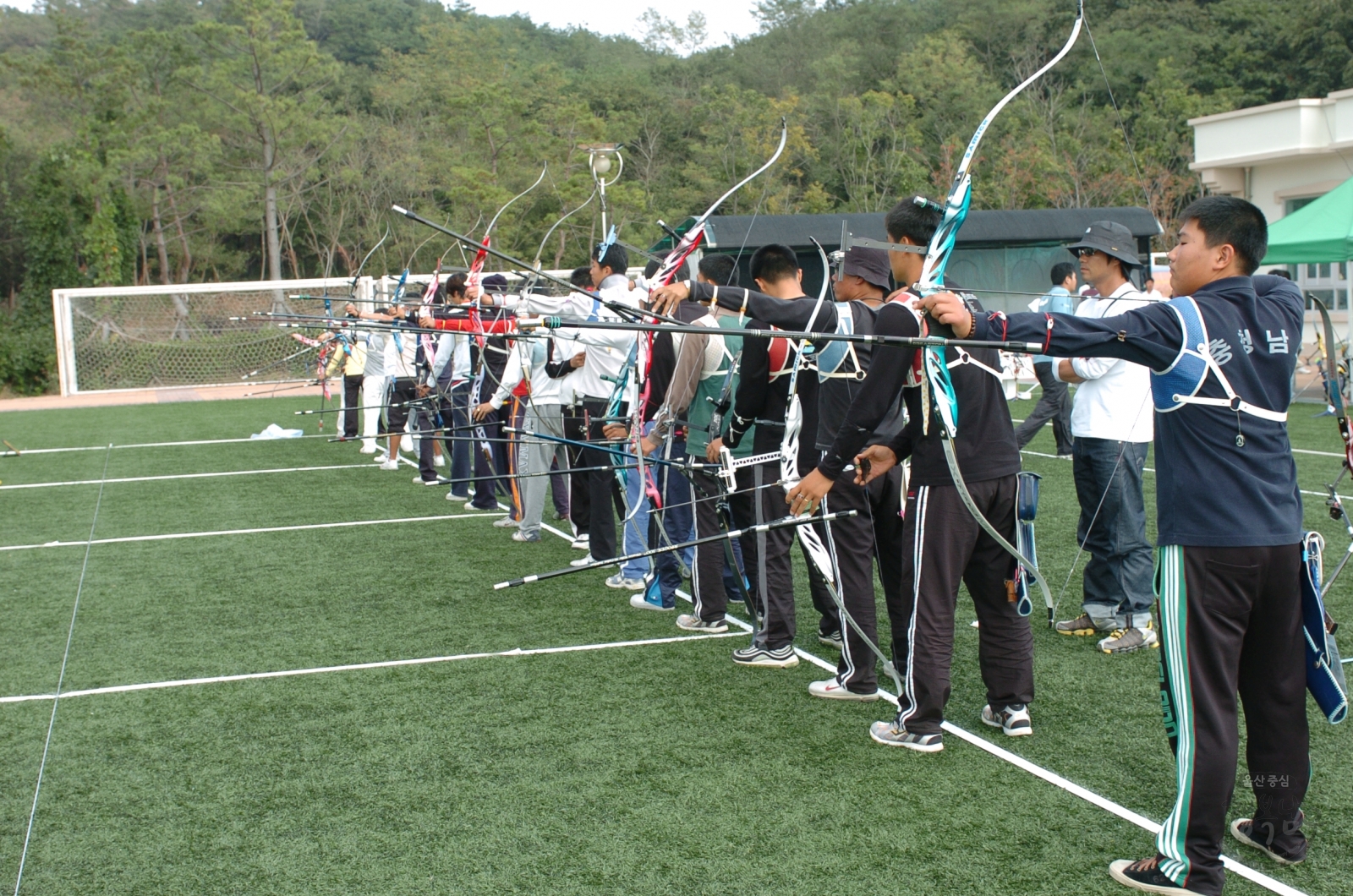 양궁장 훈련 모습 의 사진