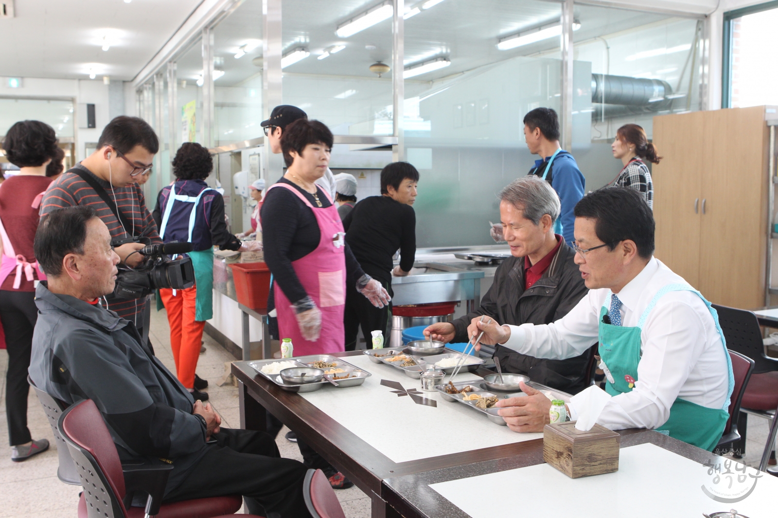 도산노인복지관 급식봉사 의 사진