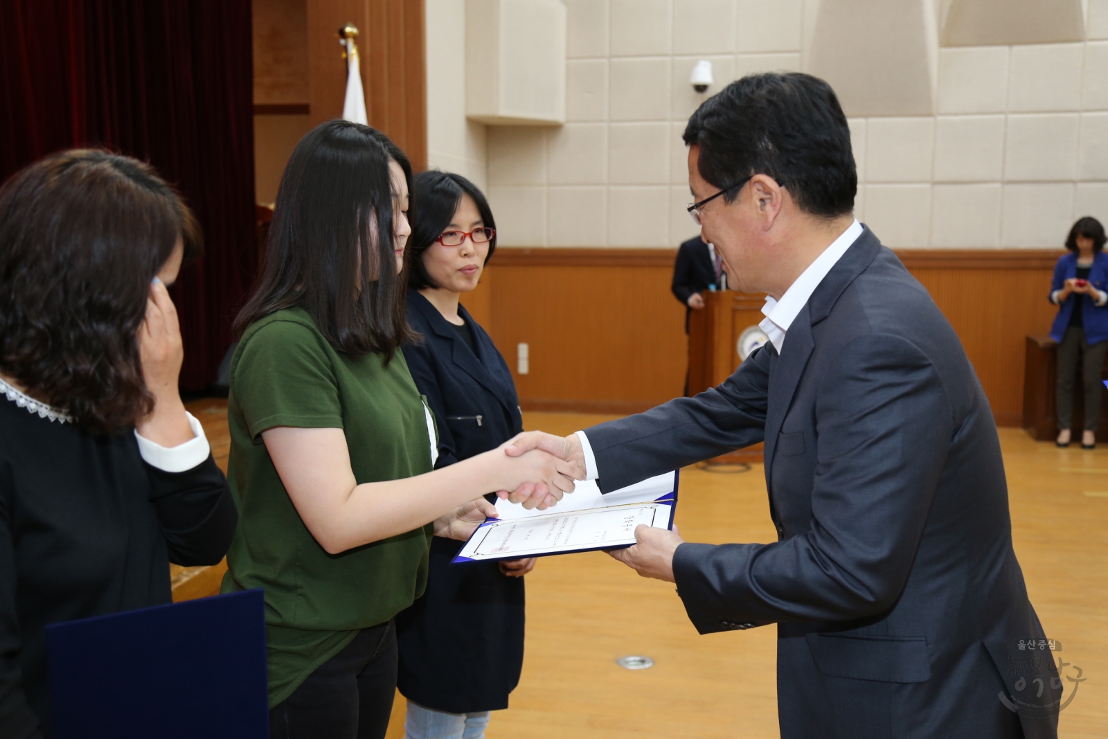 울산광역시남구장학재단 2015년 장학금 전달식 의 사진