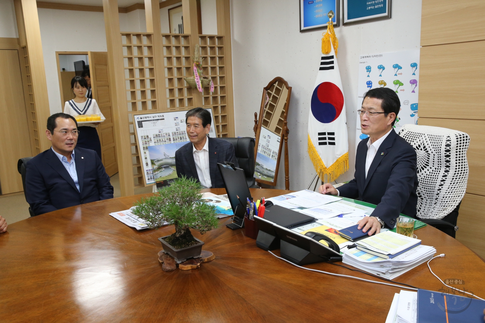 울산남구새마을회 고래축제 수익금 백미전달 의 사진