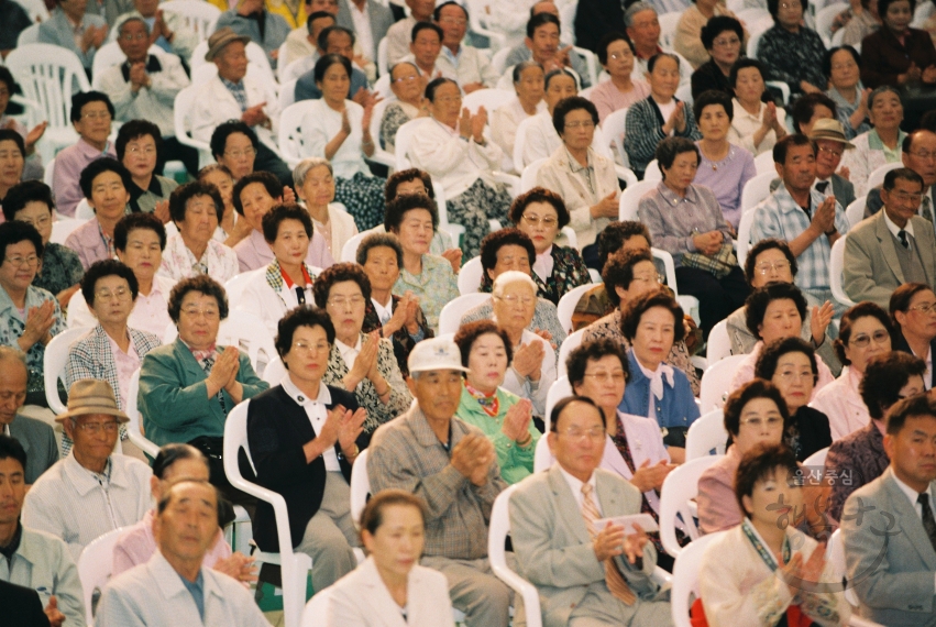 한국 이웃사랑회 의 사진