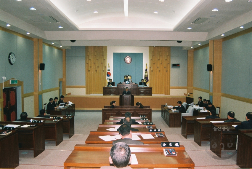 제 60회 남구의회 임시회 본회의 의 사진