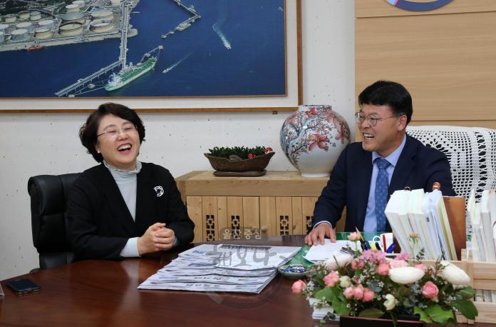 울산강남교육지원청 김수미 교육장 내방 의 사진