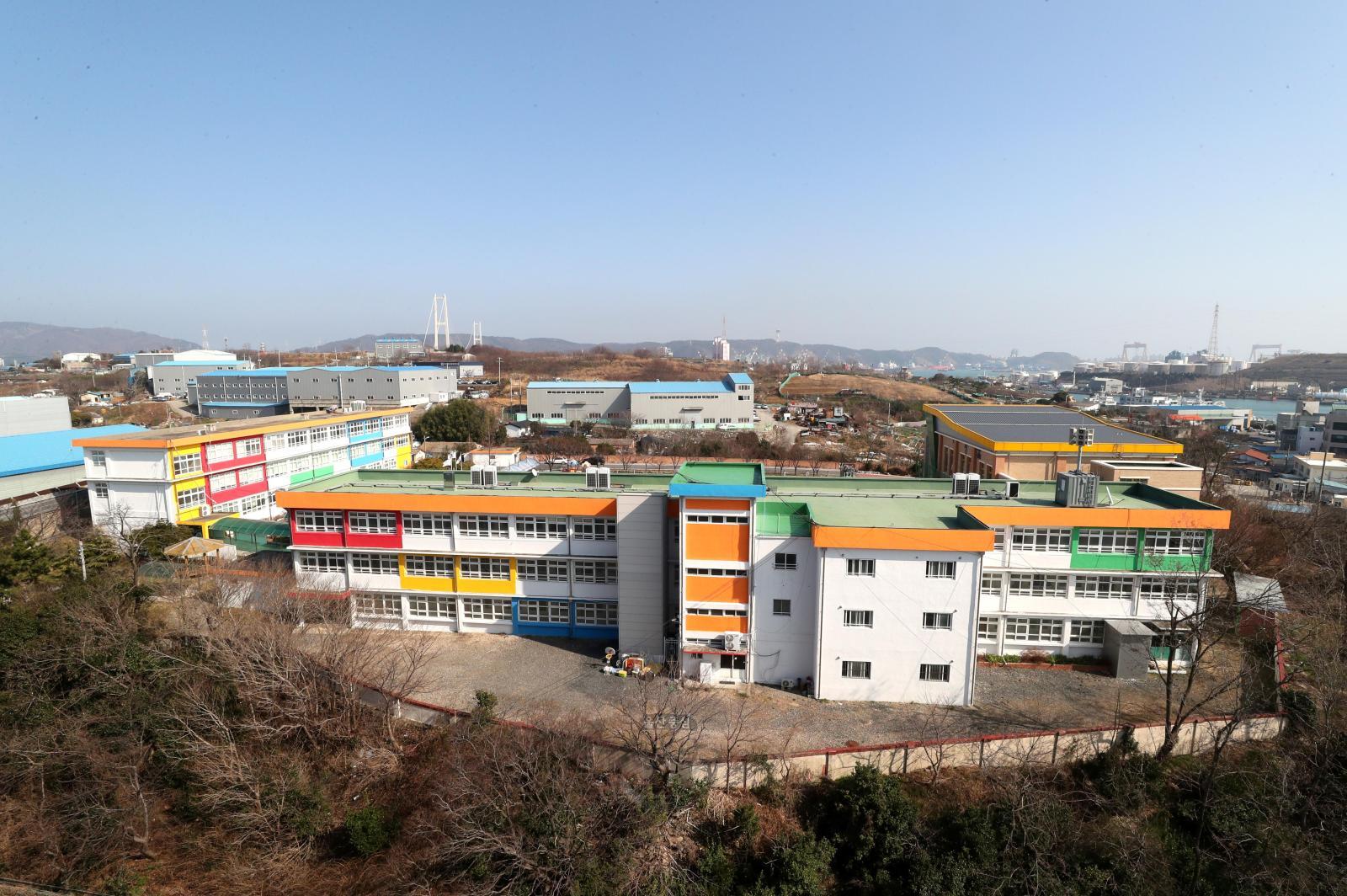 장생포초등학교 전경 의 사진