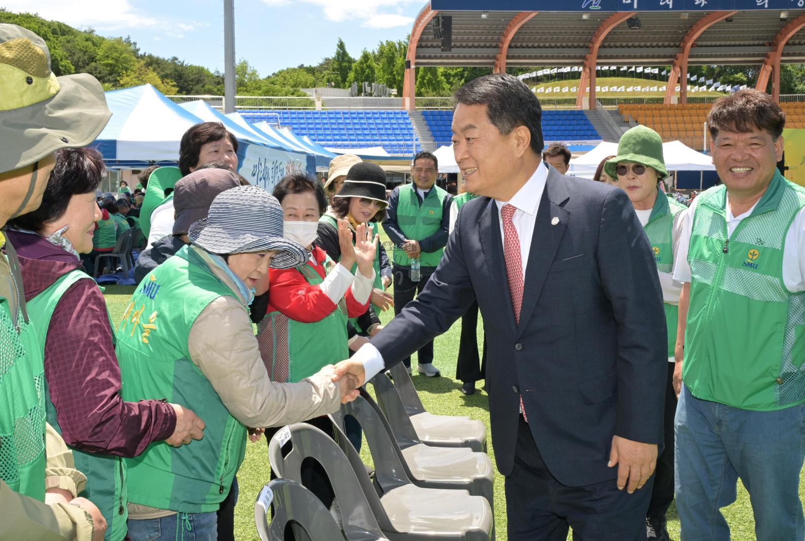 제2회 울산광역시 새마을가족 한마음 체육대회 의 사진