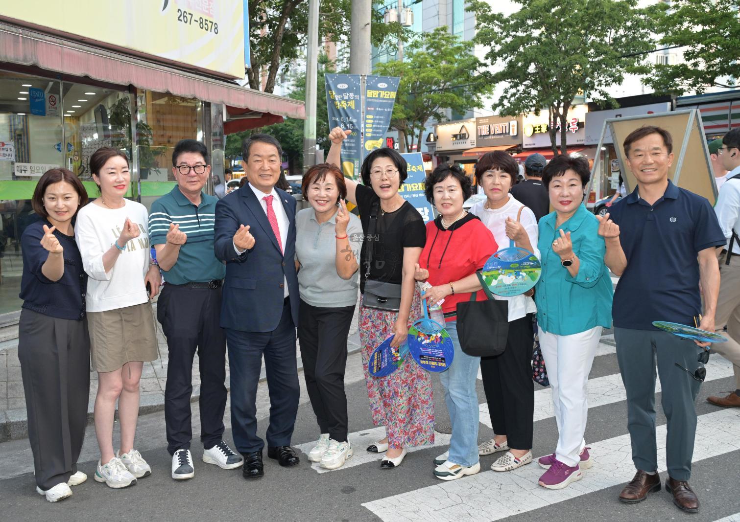 달동먹자골목 골목축제 제2회 달달한 달동의 밤축제 의 사진