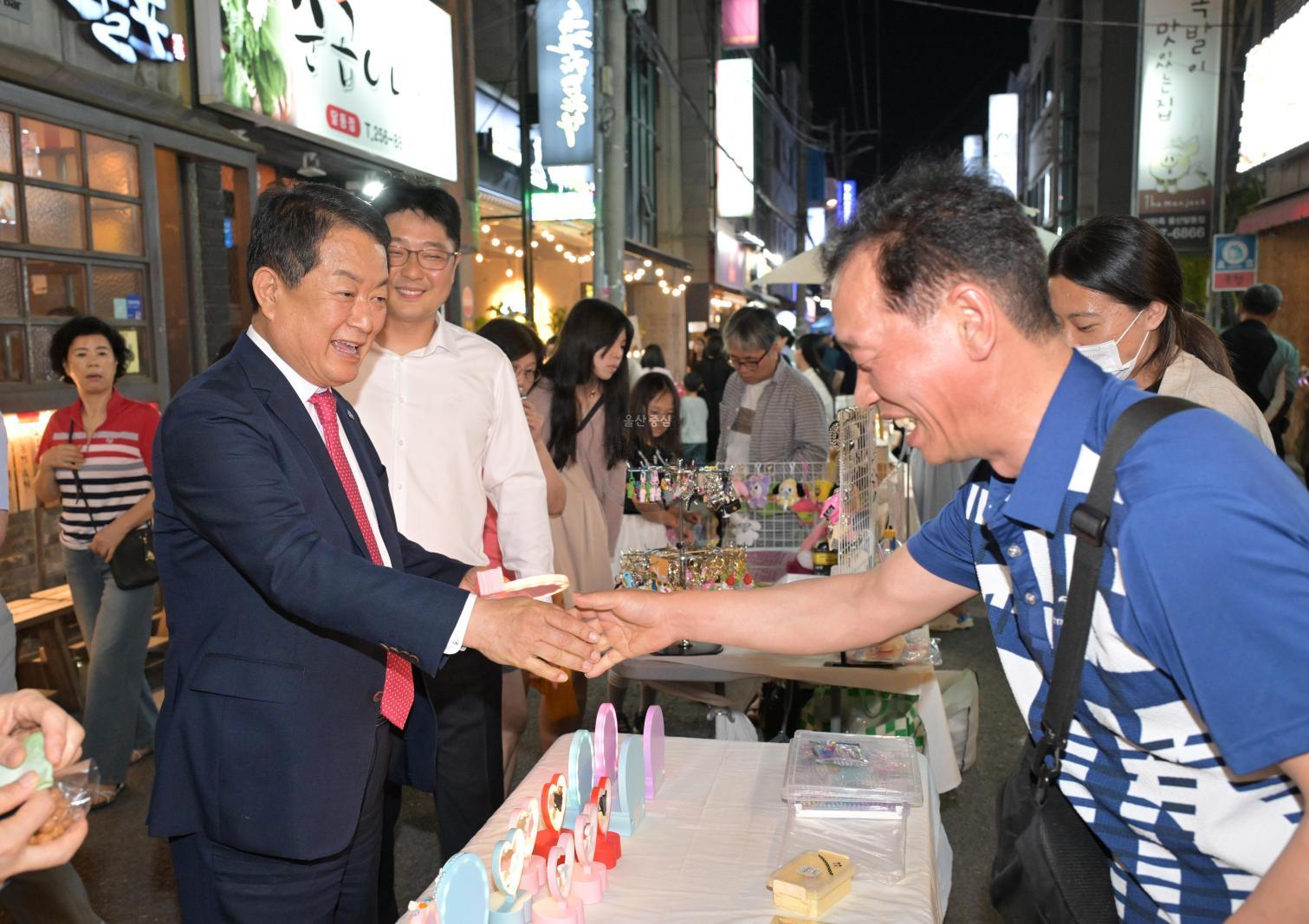 달동먹자골목 골목축제 제2회 달달한 달동의 밤축제 의 사진