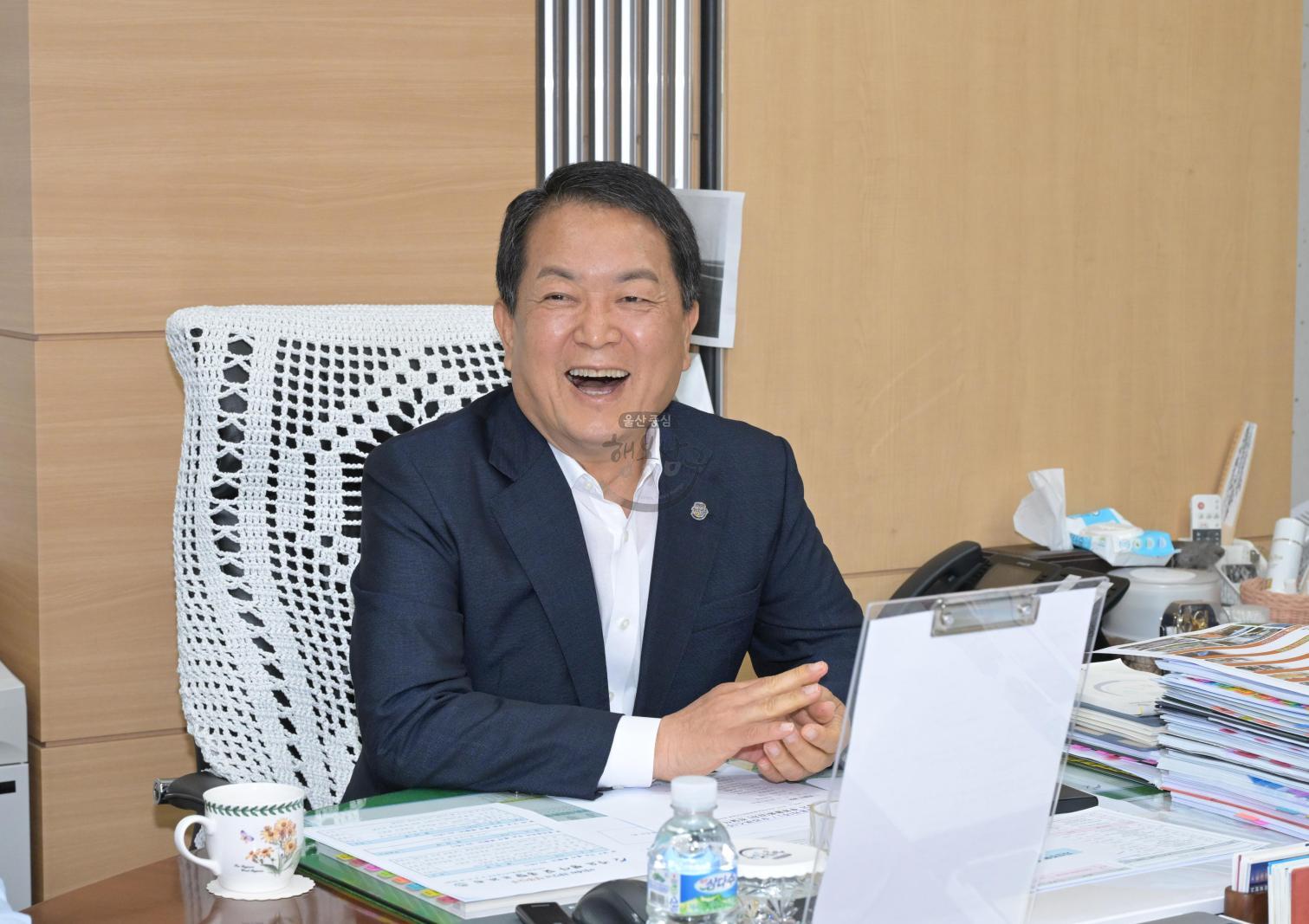 대우여객자동차(주), 우리버스(주) 이웃돕기 후원물품(감자) 전달 의 사진
