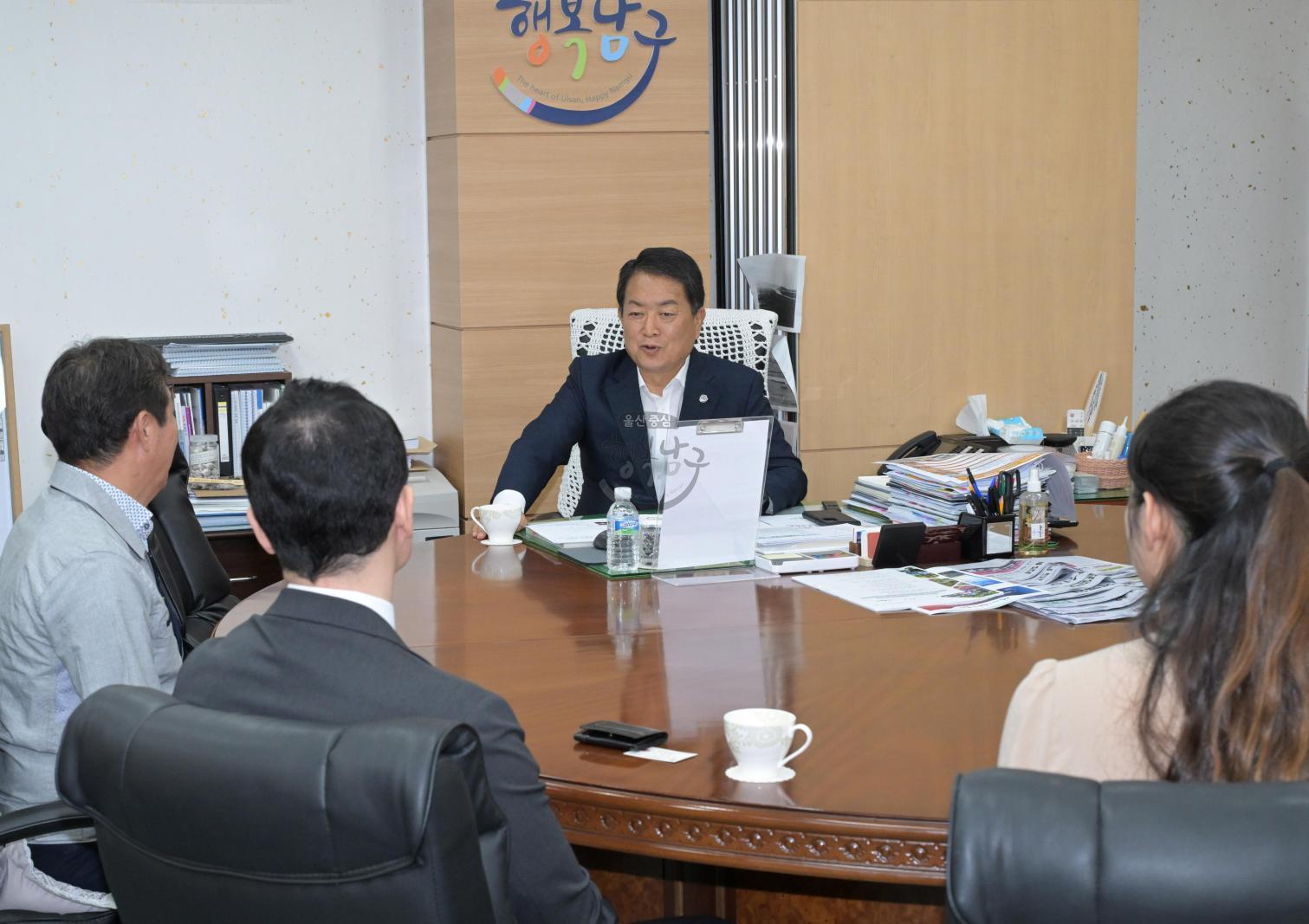 ㈜제이콘 이웃돕기 후원금 전달 의 사진