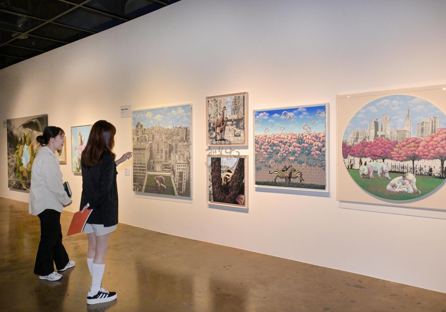 2025 한국X유럽 해외 예술 교류전 의 사진