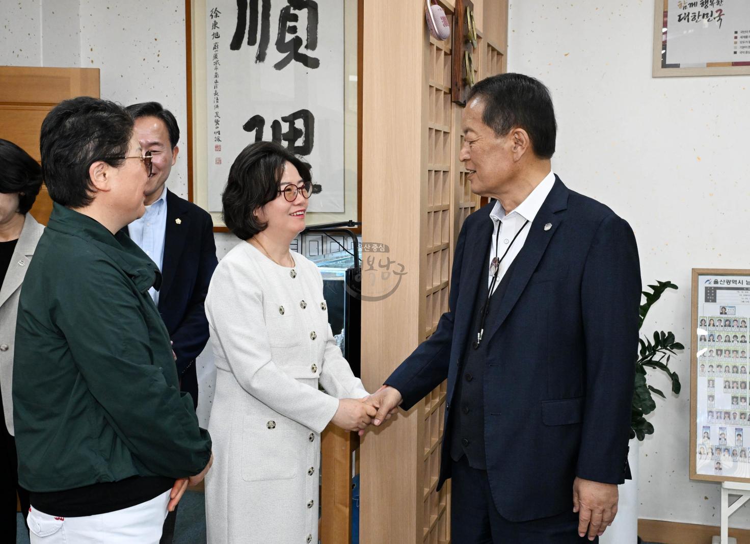 (주)에이티엘후원금전달 의 사진