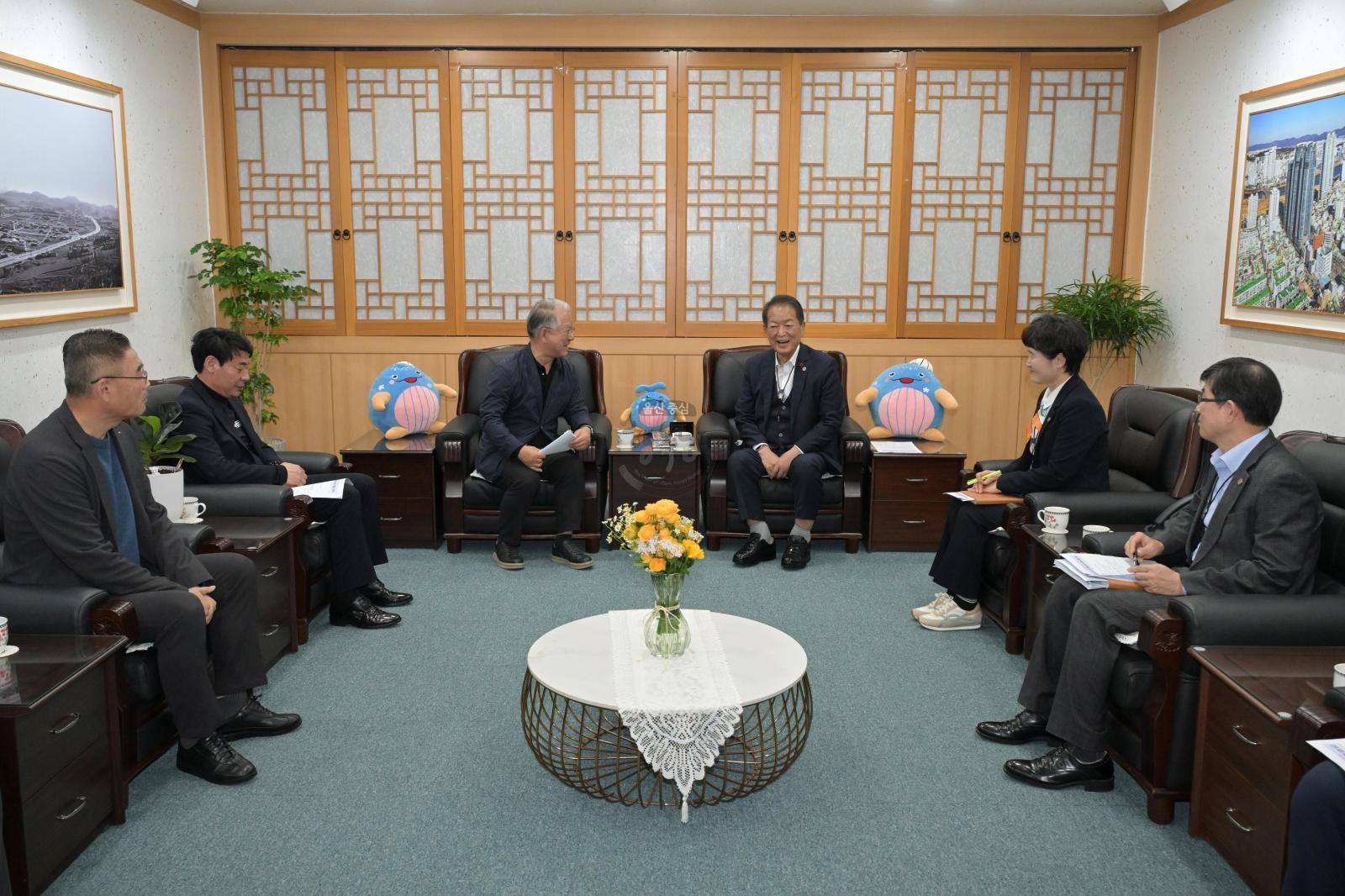 독일 오버우어젤시 국제유소년 축구대회 참가 간담회 의 사진