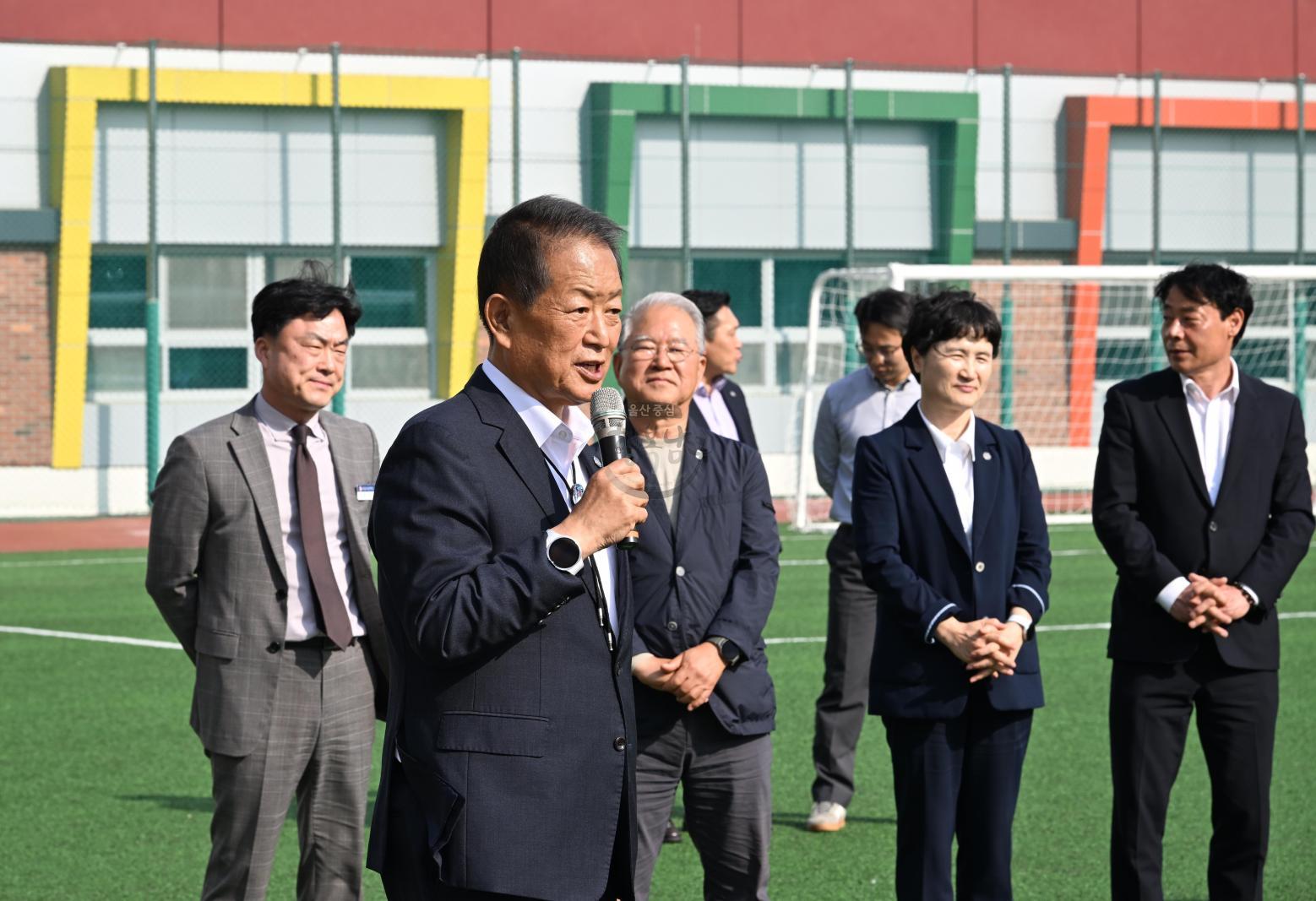 독일오버우어젤시국제유소년축구대회참가선수격려 의 사진