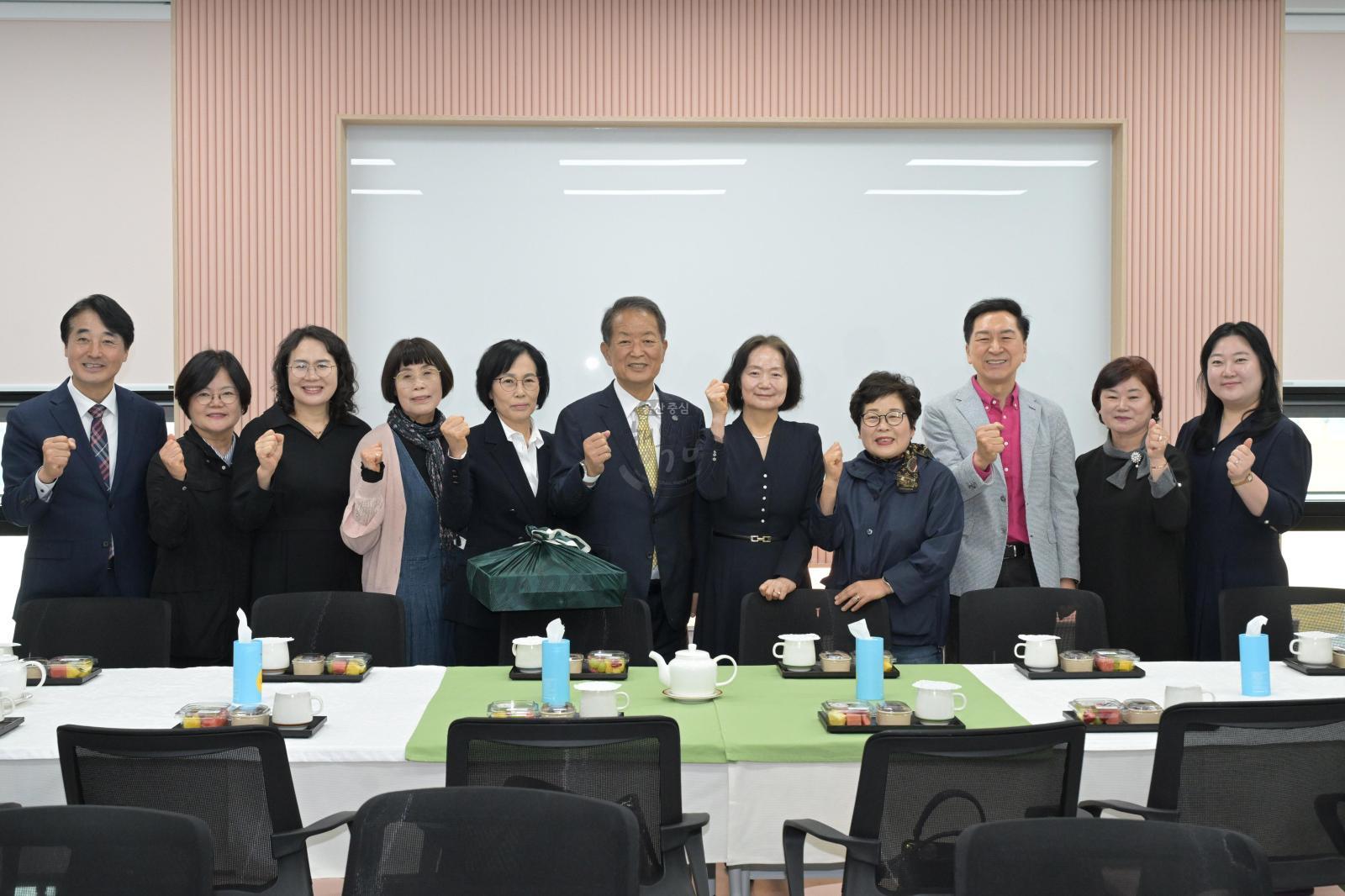 팔등가족행복센터 준공 및 개관식 의 사진