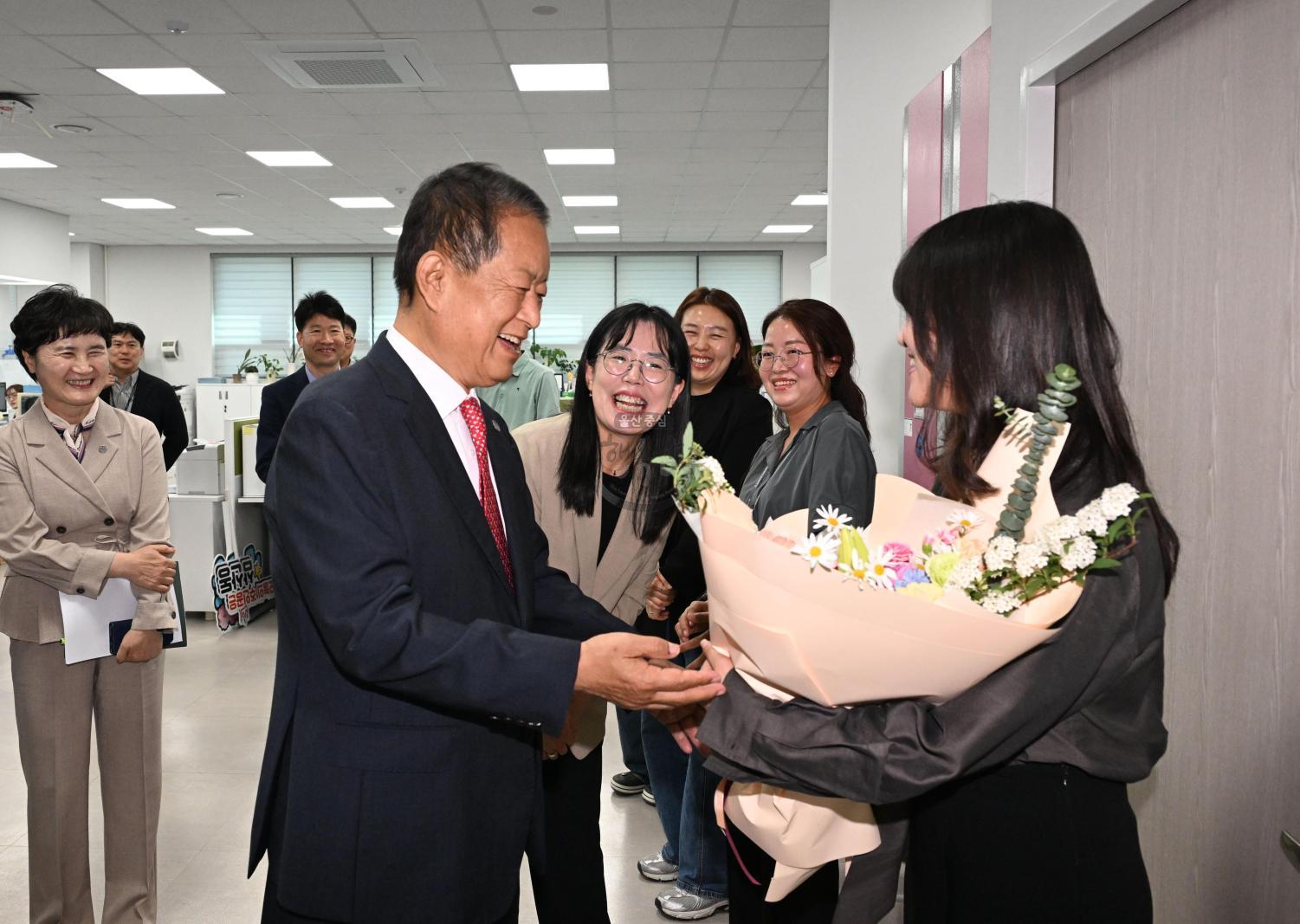 삼산동직원격려 의 사진