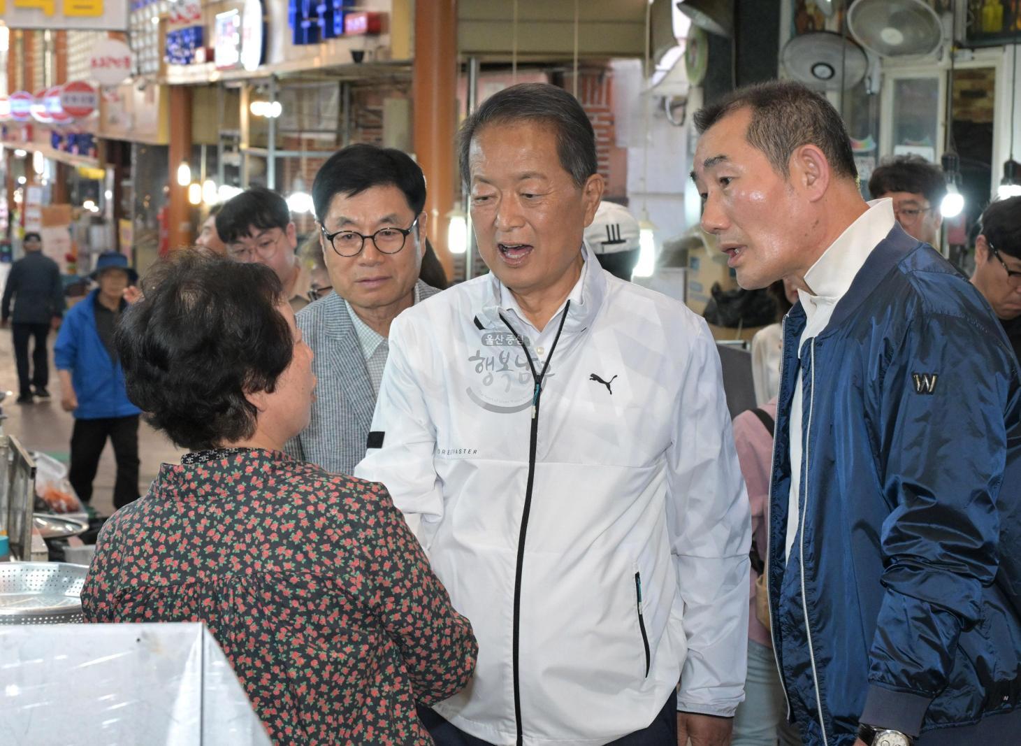 신정상가시장 현장 방문 의 사진