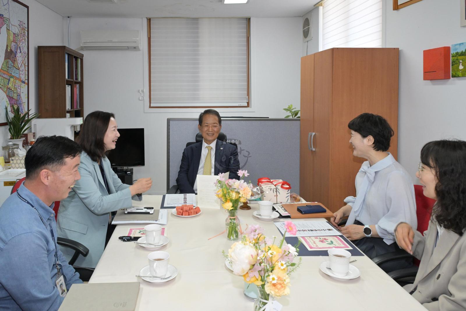 옥동 행정복지센터 격려 방문 의 사진