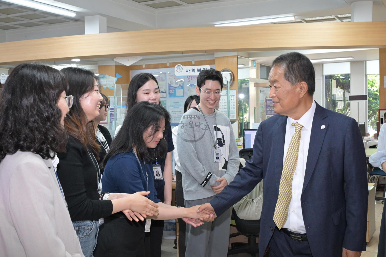 옥동 행정복지센터 격려 방문 의 사진