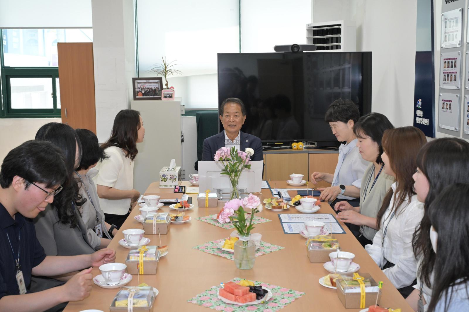 대현동 행정복지센터 격려 방문 의 사진