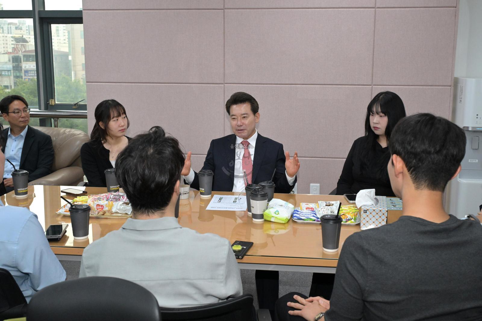 구청장과 출입기자와의 간담회 의 사진