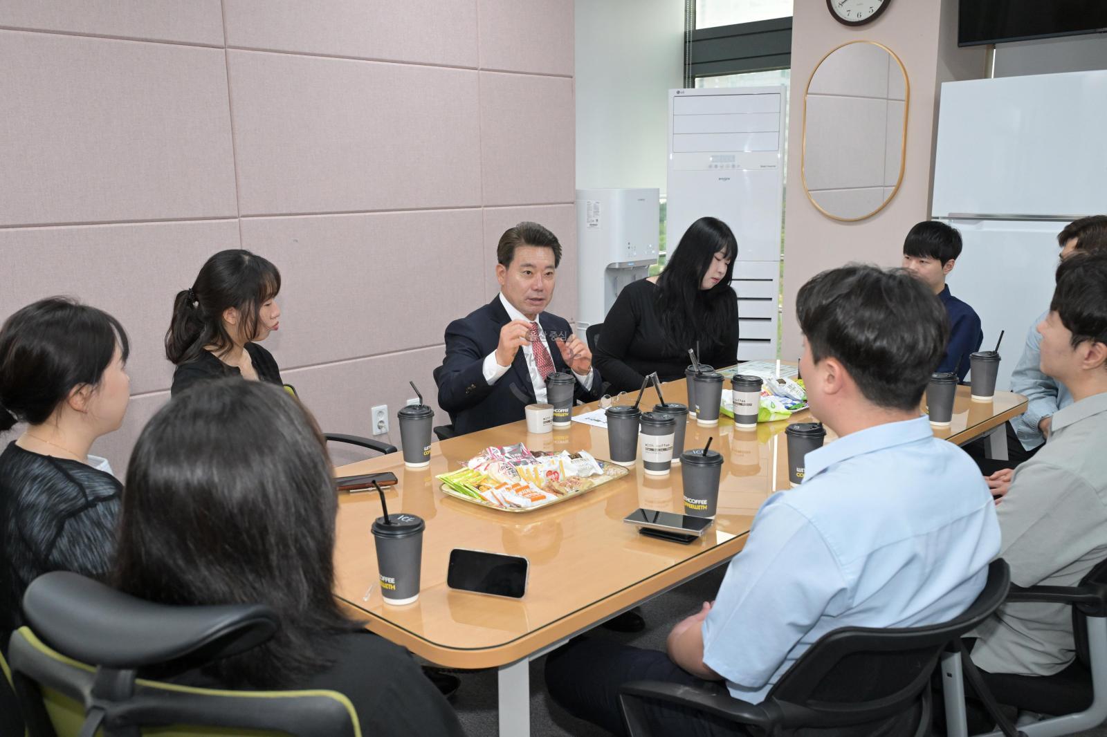 구청장과 출입기자와의 간담회 의 사진