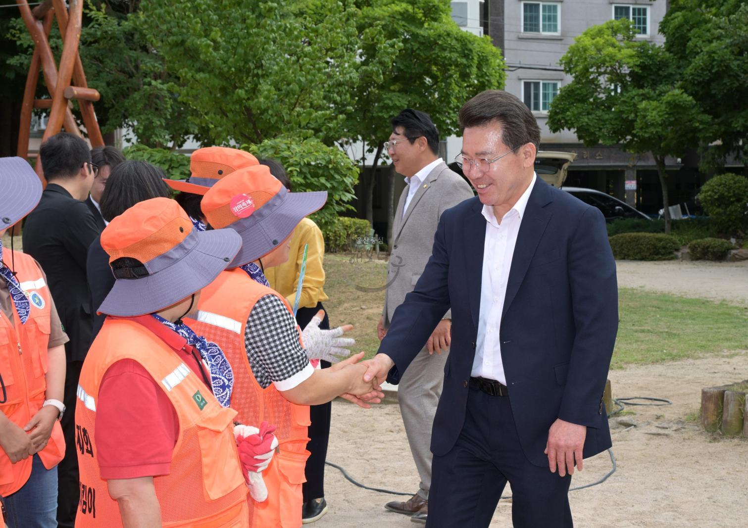 안전모니터봉사단 어린이 놀이시설 지킴이 발대식 의 사진