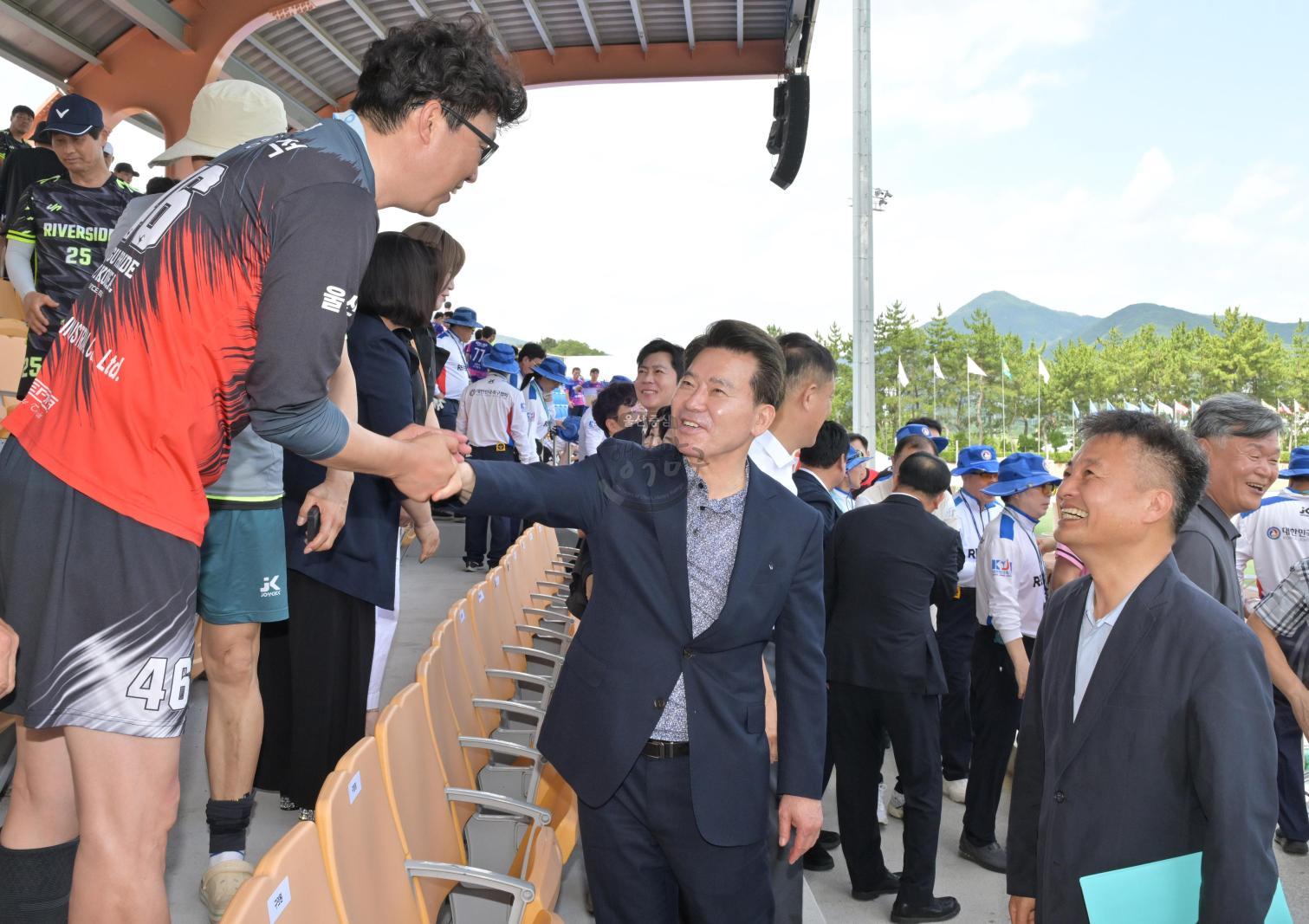 2026년 남구청장배 생활체육 축구·양궁·족구대회 합동 개회식 의 사진