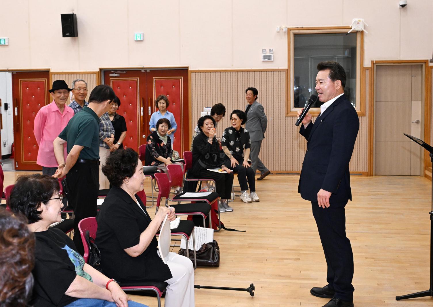 7월15일 남구청 초복맞이 특식 나눔행사(선암호수노인복지관) 의 사진