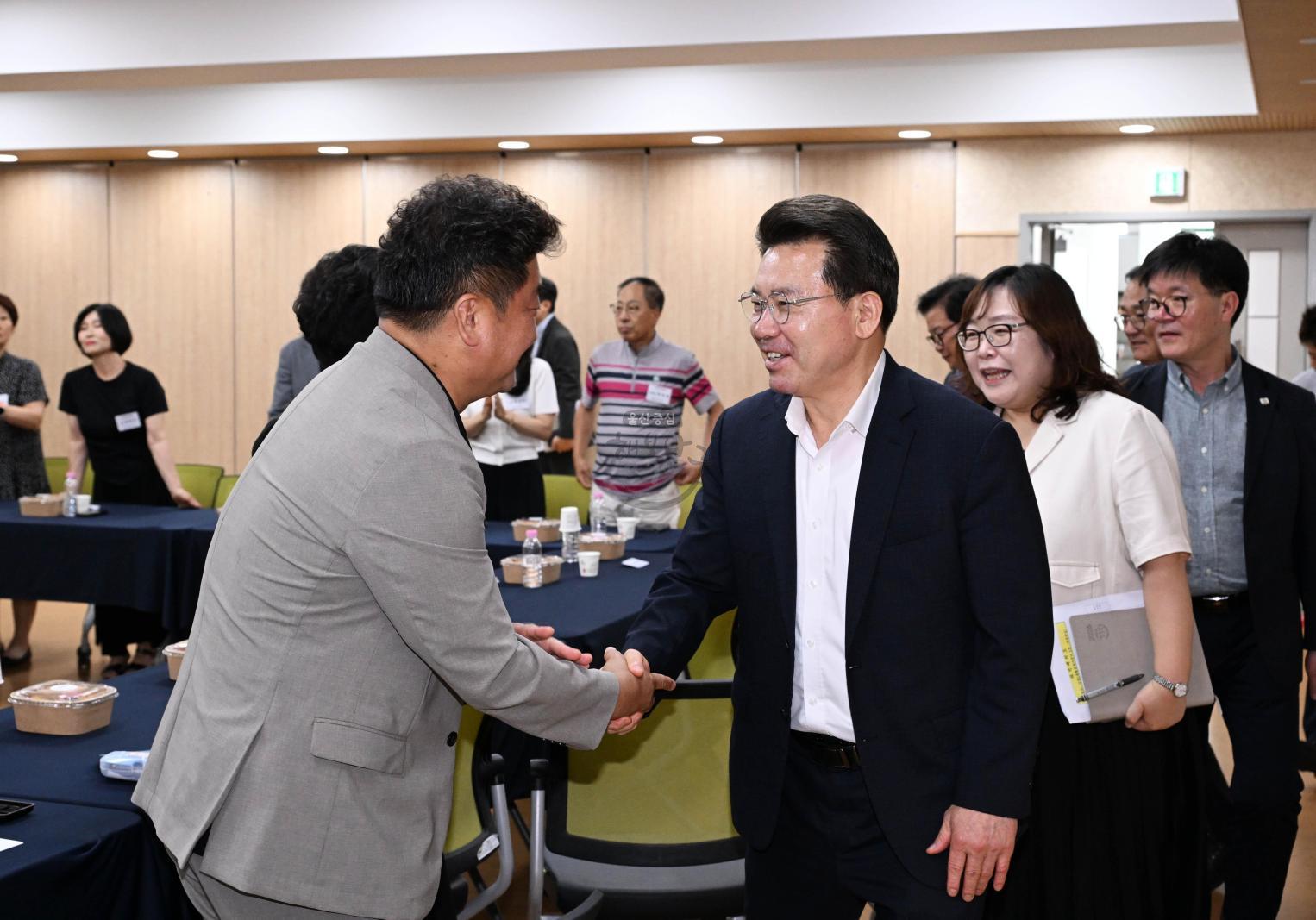 초도방문 ‘주민과 함께 여는 소통과 공감의 장’ 행사 의 사진