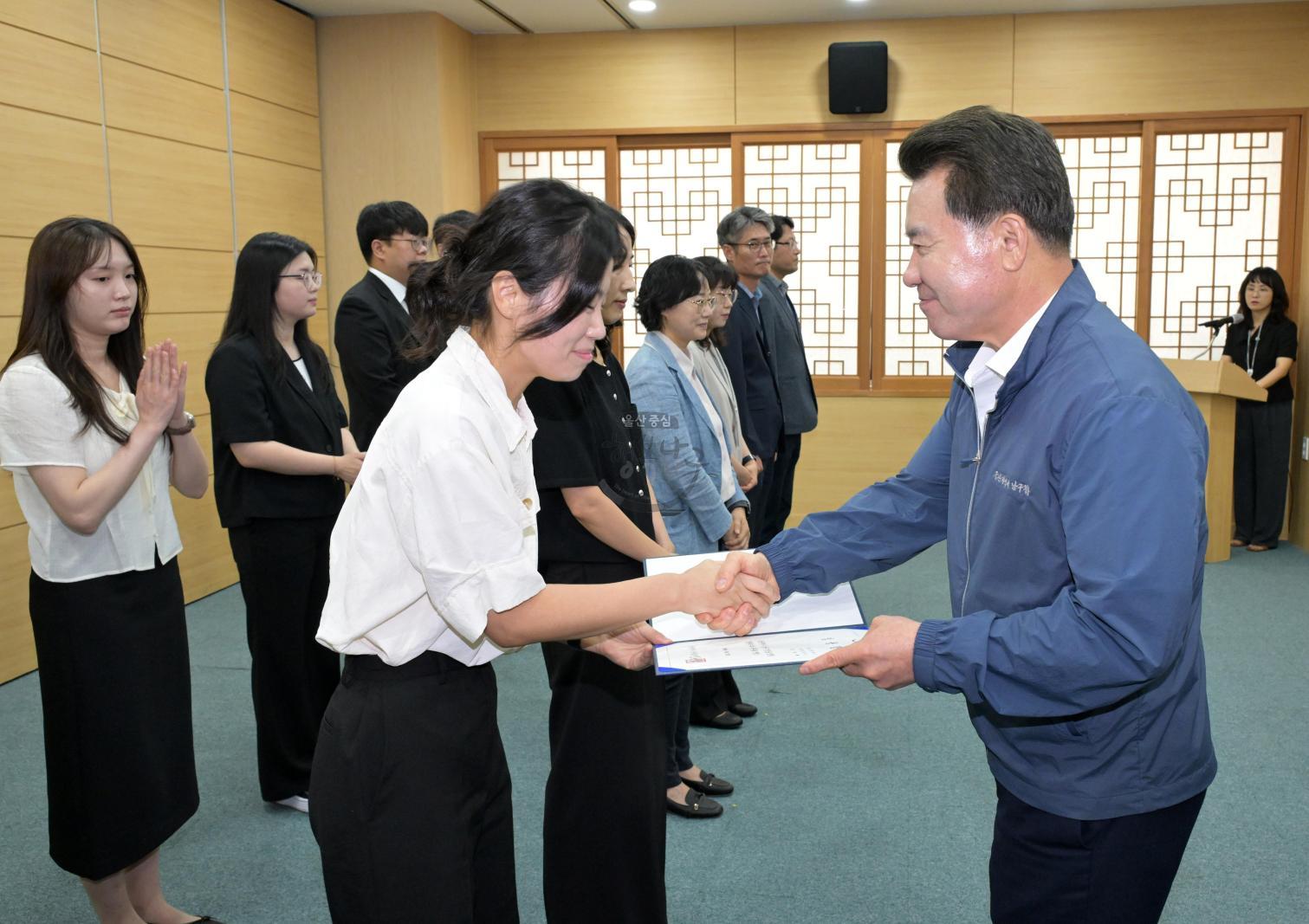 8월 수시인사 임용장 교부 의 사진