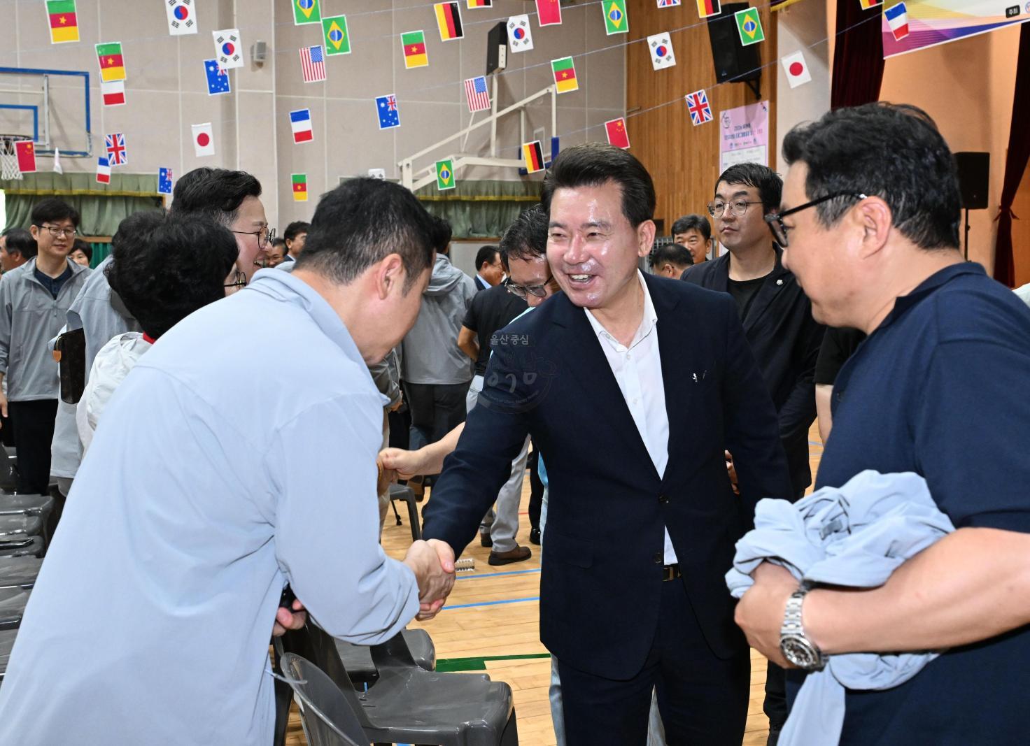 주민자치센터프로그램발표회및동민운동회 의 사진