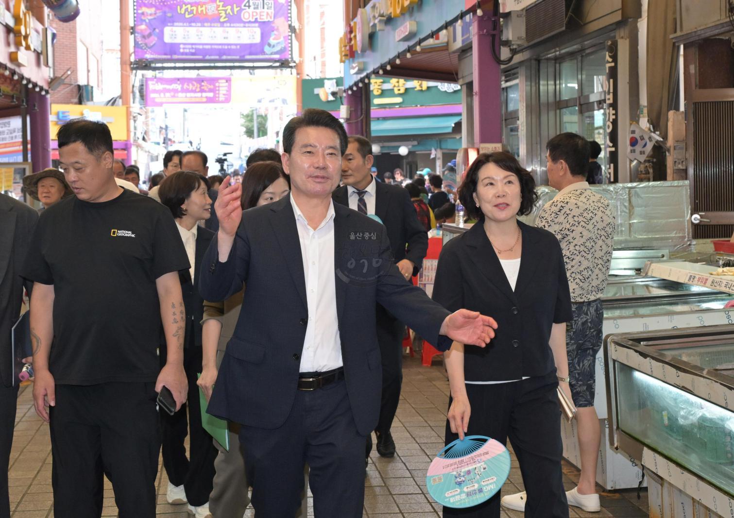 제19회 번개시장 사랑축제 의 사진