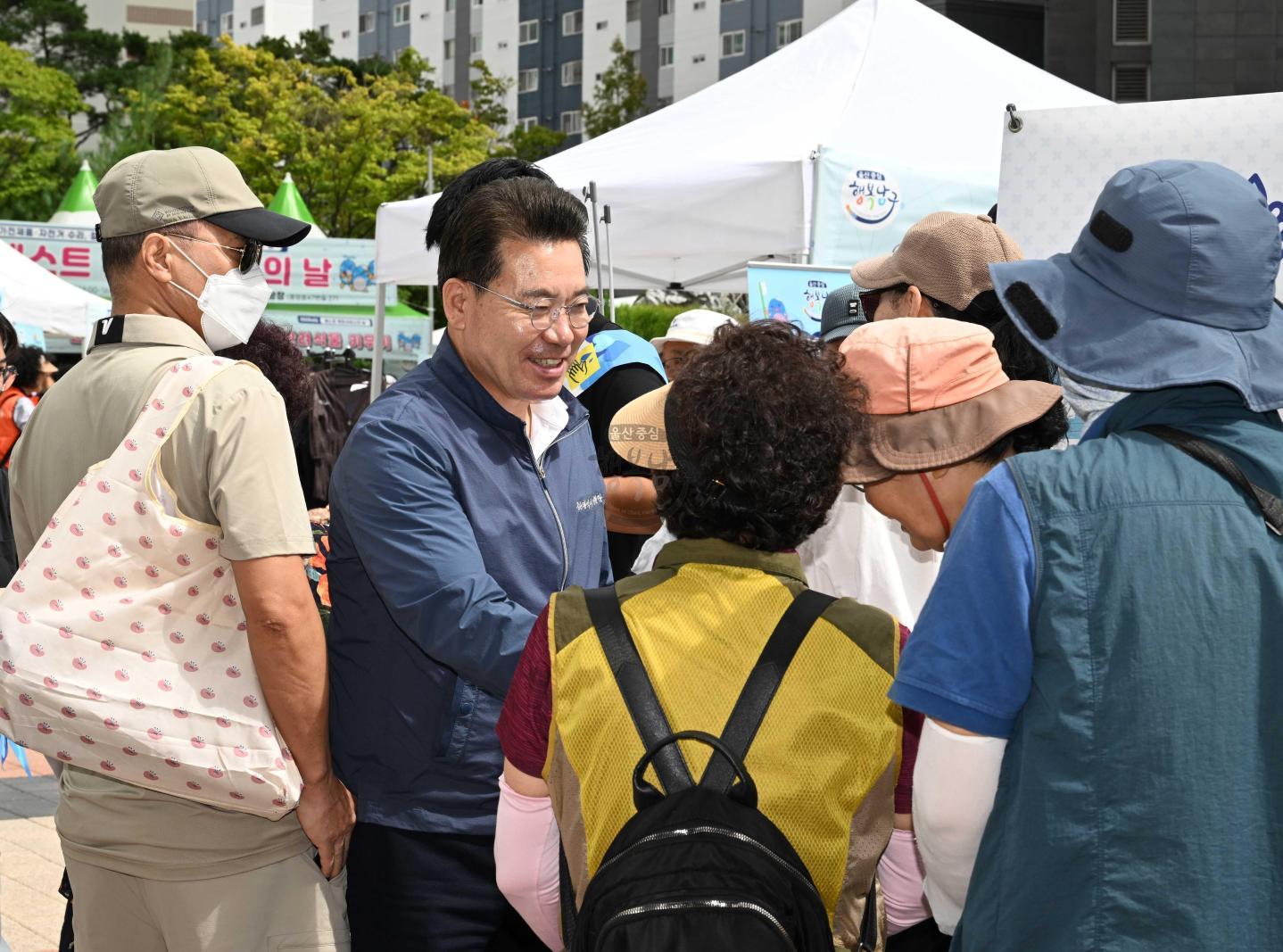 베스트행정서비스의 날(수암동) 의 사진