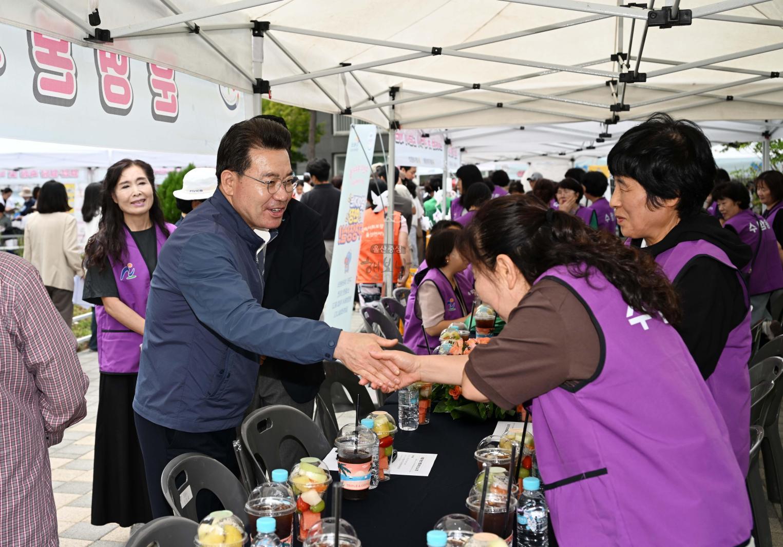 베스트행정서비스의 날(수암동) 의 사진