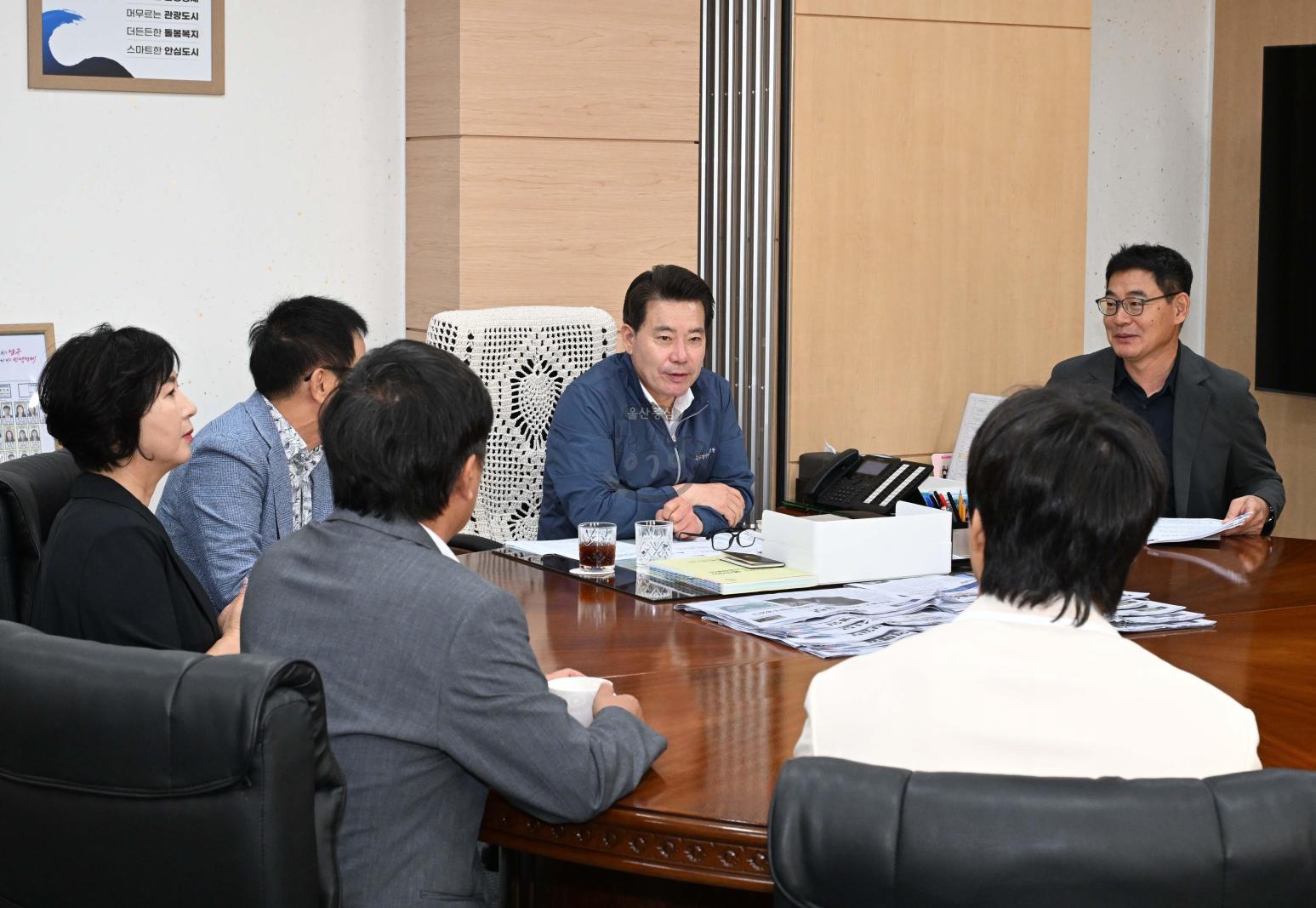직장운동경기부 선수단 격려 의 사진