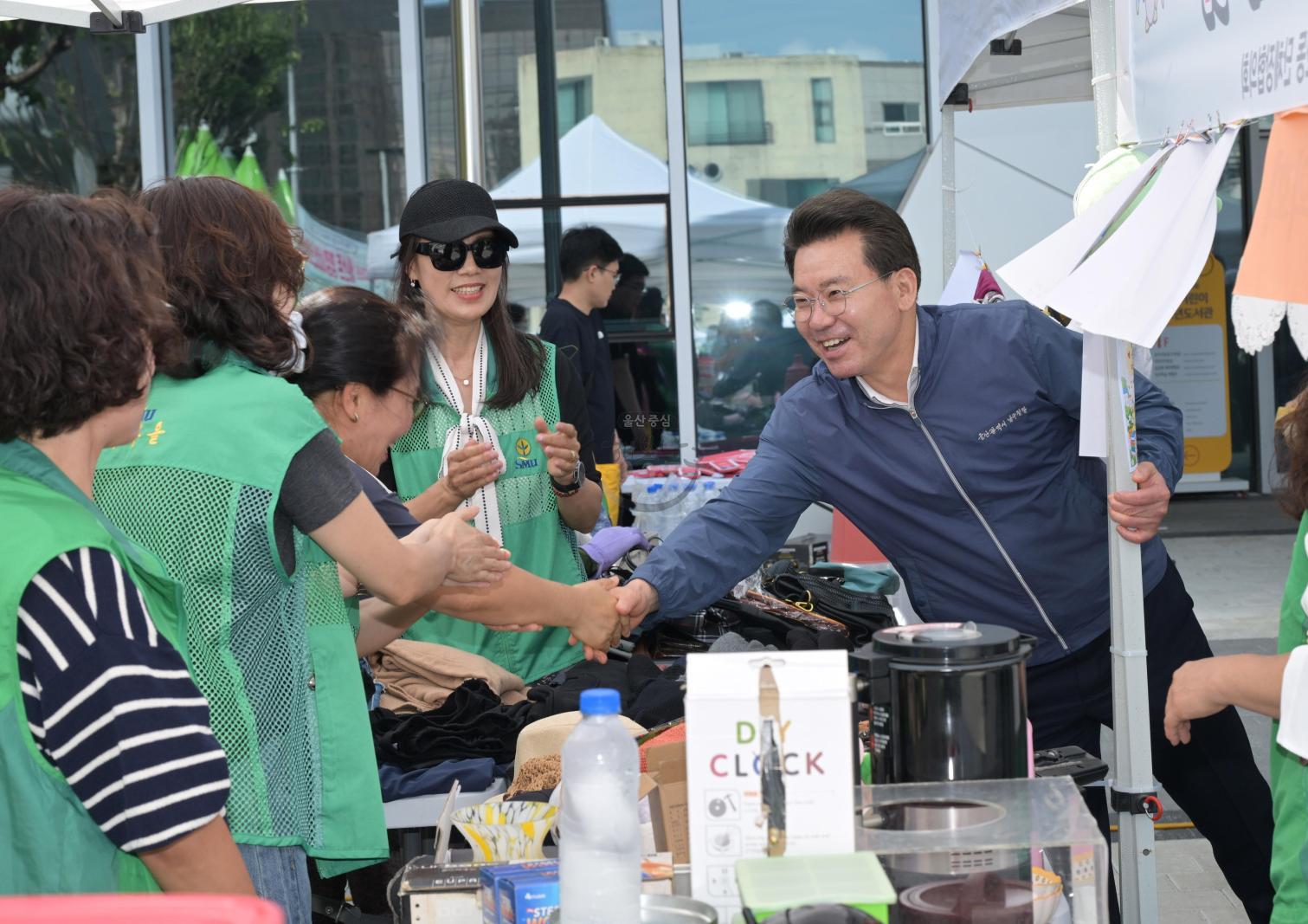 베스트 행정서비스의 날(신정2동) 의 사진