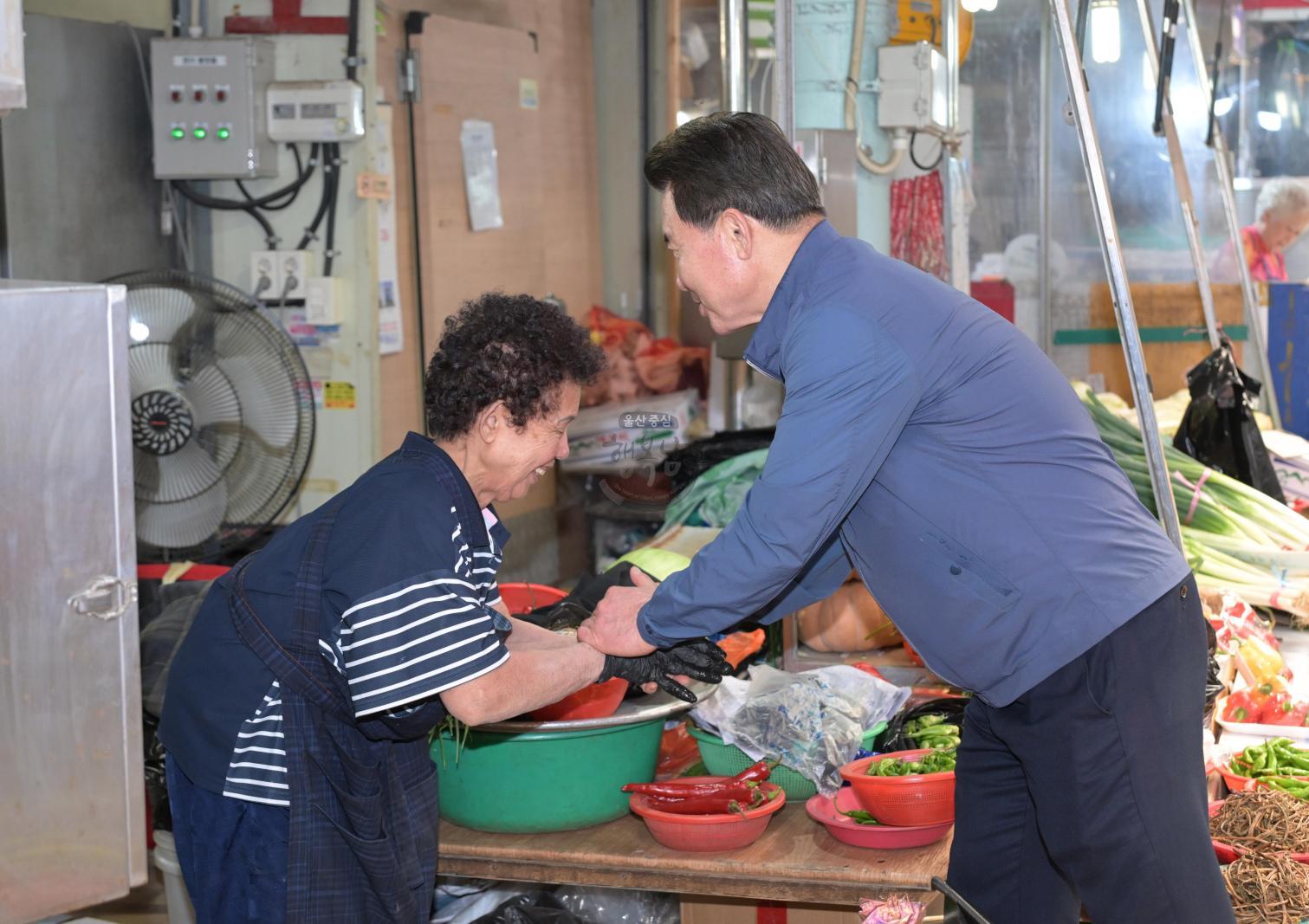 추석맞이 전통시장 장보기 행사(수암상가시장) 의 사진