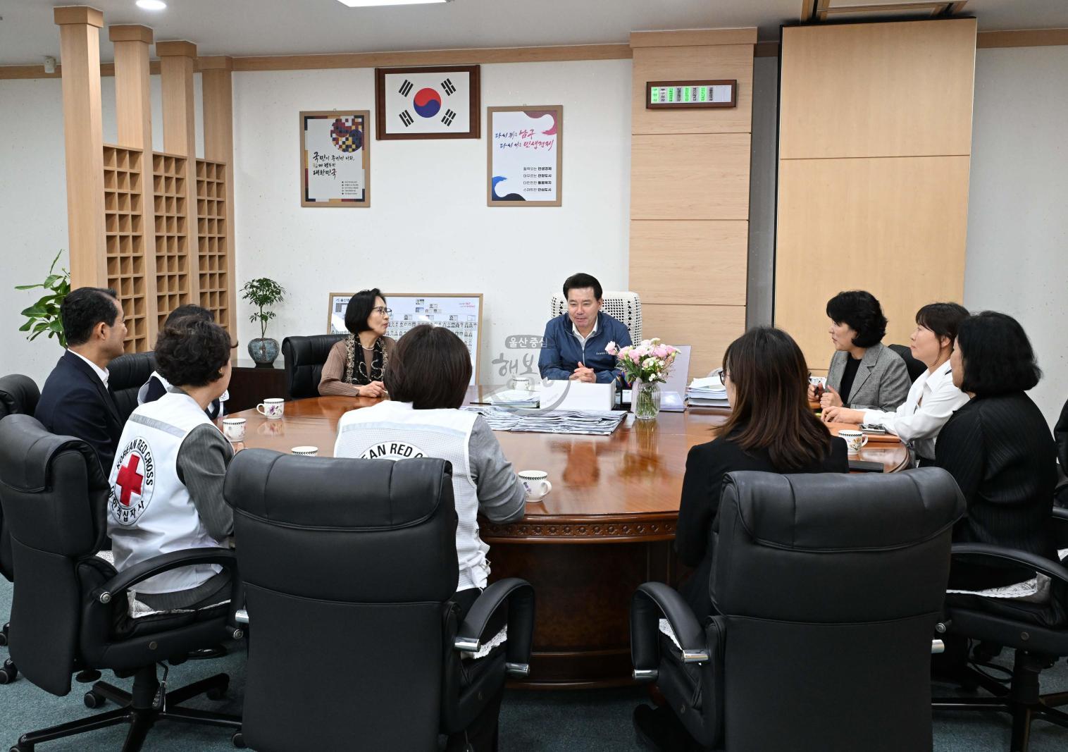 코리아에어터보(주) 후원금 전달 의 사진