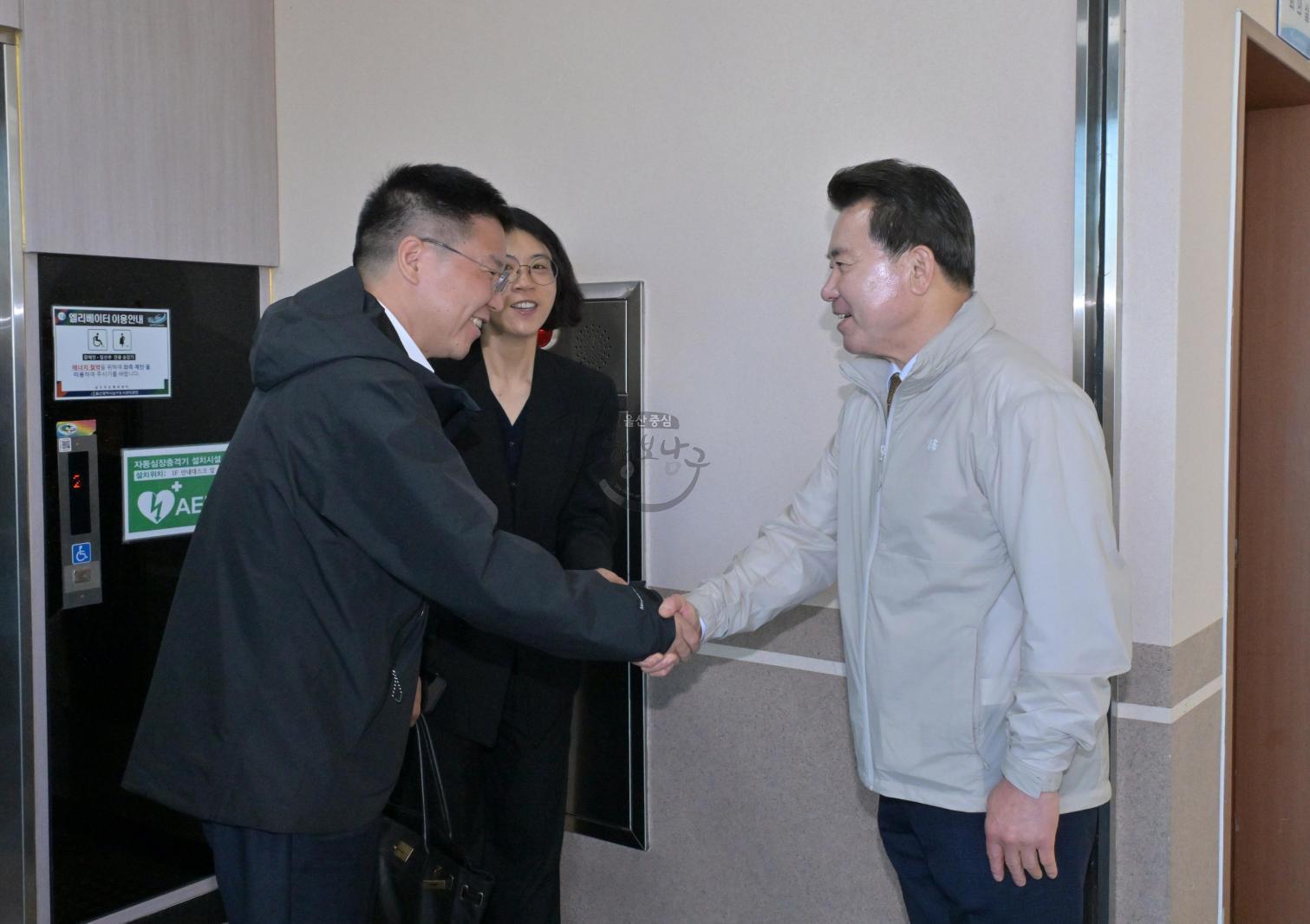 한·중(염성시) 유소년 탁구 친선경기 의 사진