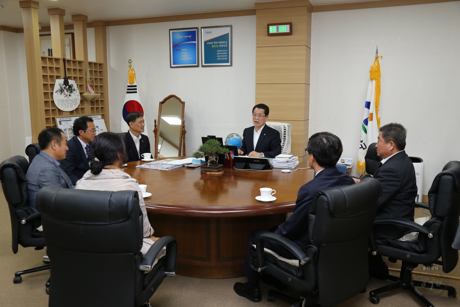 김종찬 자유총연맹 남구지회장 취임식 후원금 성금전달 의 사진