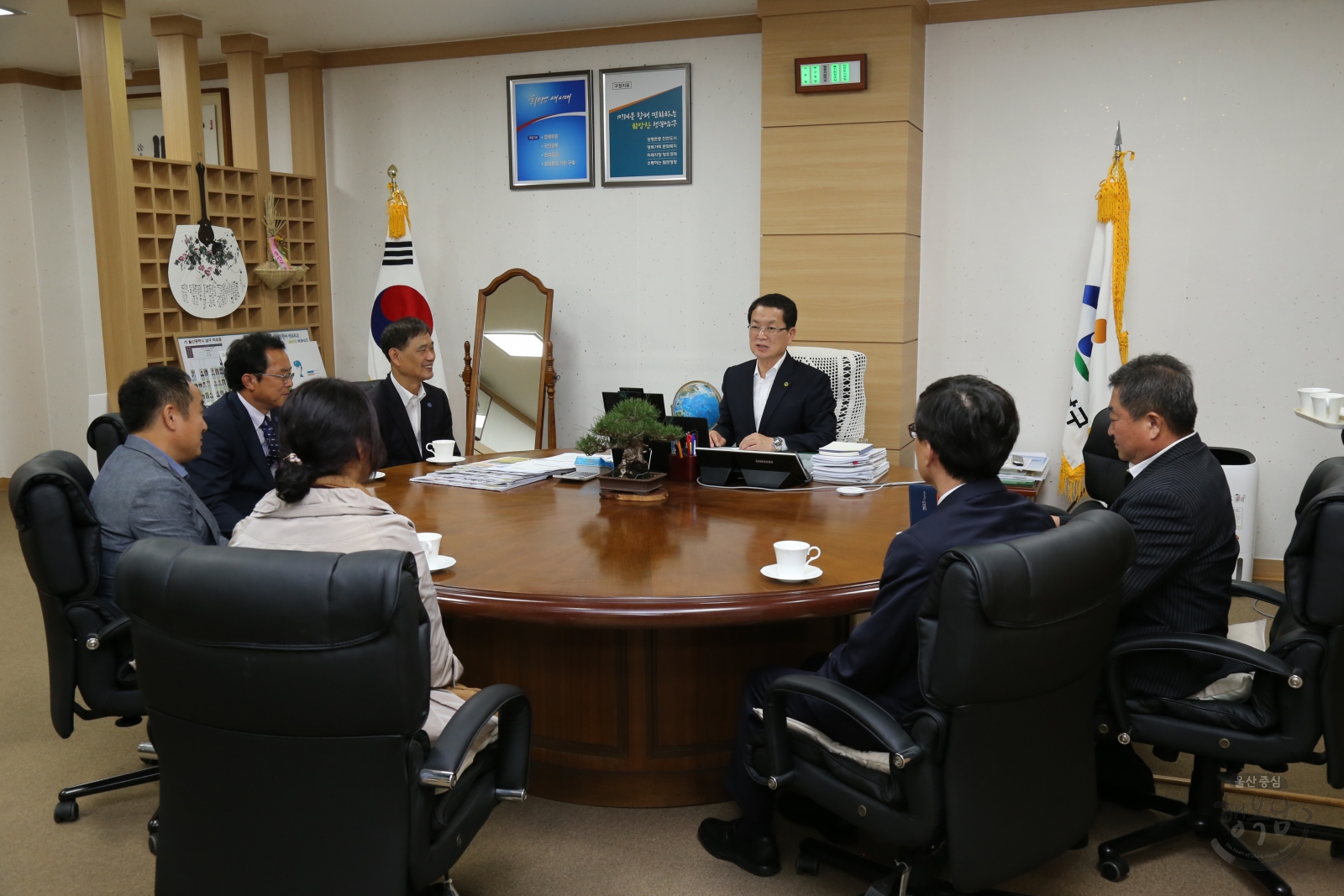 김종찬 자유총연맹 남구지회장 취임식 후원금 성금전달 의 사진