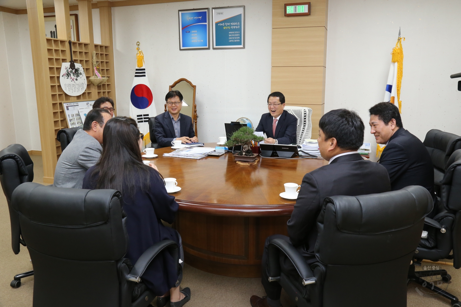 자율방범대 순찰차량 기증 의 사진